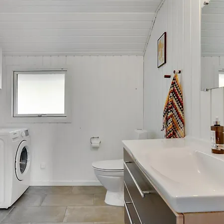 Ilsi - 1-5km From The Sea By Interhome Semesterbostad