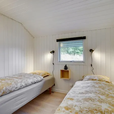 Ilsi - 1-5km From The Sea By Interhome Semesterbostad *