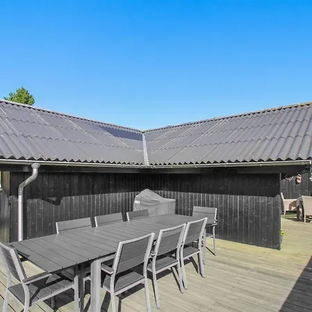 Дом отдыха Ilsi - 1-5km From The Sea By Interhome *