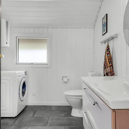 Holiday home Ilsi - 1-5km From The Sea By Interhome