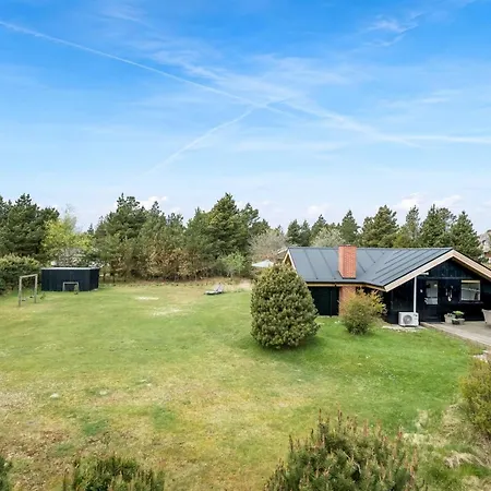 Ilsi - 1-5km From The Sea By Interhome Holiday home Blavand