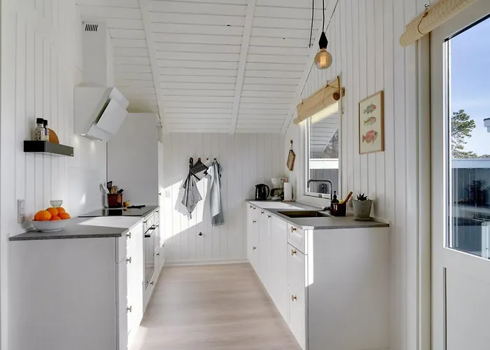 Ferienhaus Ilsi - 1-5km From The Sea By Interhome Blåvand