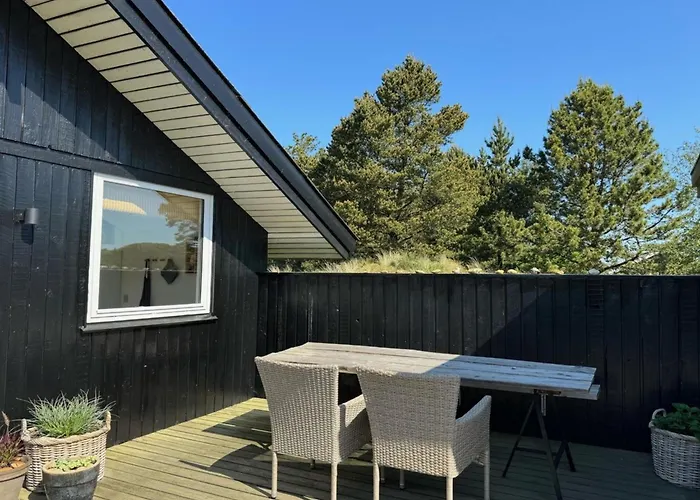 Ilsi - 1-5km From The Sea By Interhome *