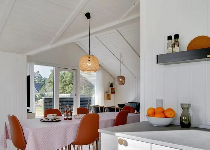 Ilsi - 1-5km From The Sea By Interhome